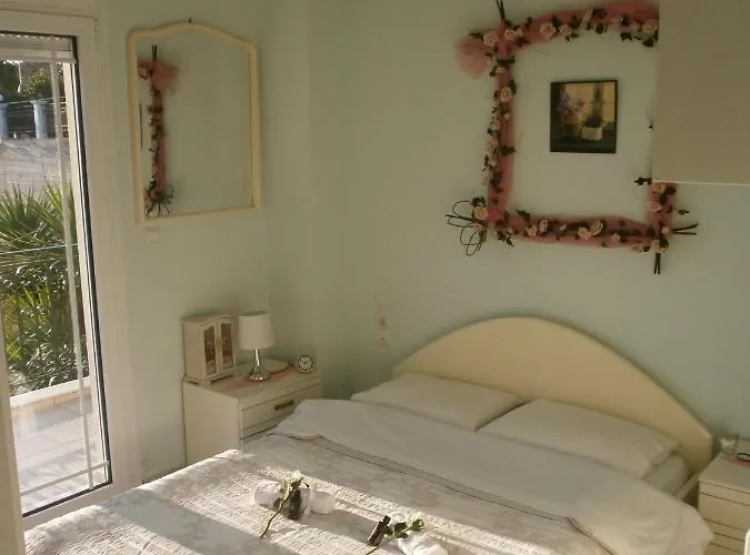 Front House With View Дом отдыха Marathos (Thessaly)